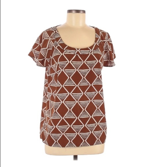 Old Navy | Brown Beige Print Short Sleeve Triangular - Picture 1 of 7
